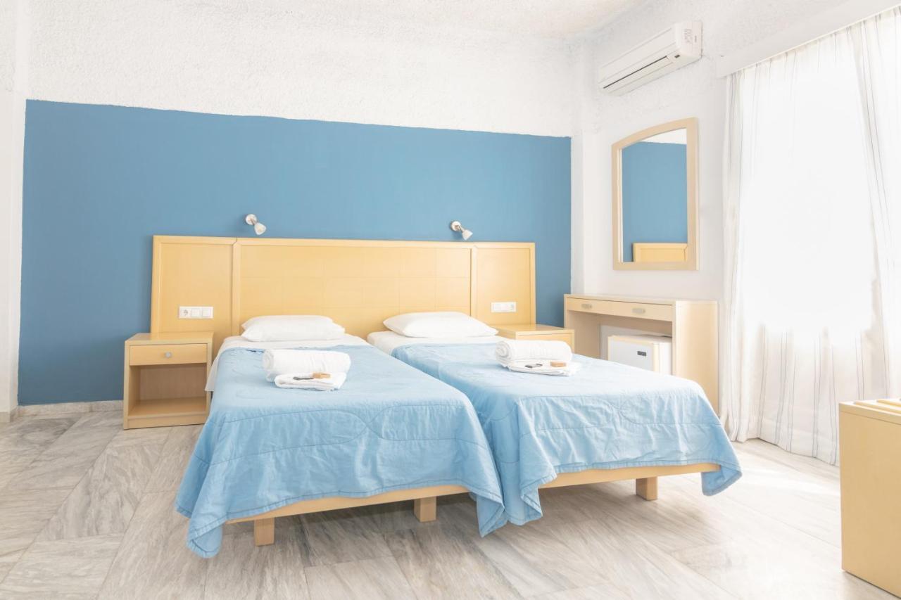 Carlos Pension Akrotiri  Exterior photo