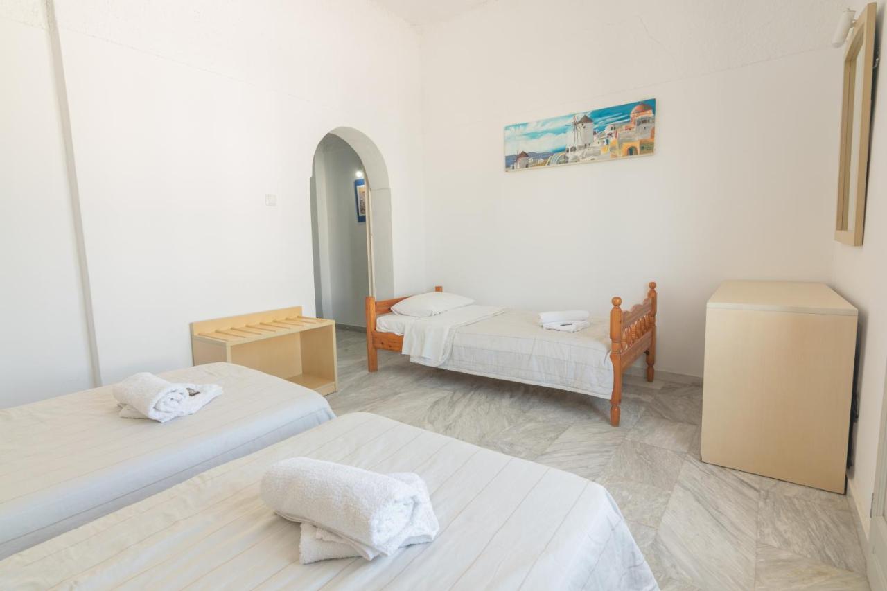 Carlos Pension Akrotiri  Exterior photo
